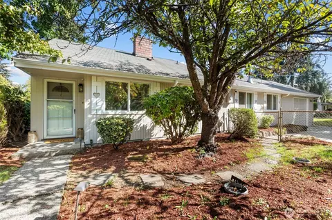 18806 4th Ave S, Burien, WA 98148