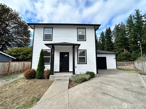 2708 Alderbrook Ct N, Puyallup, WA 98374