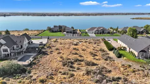 7524 Dune Lake Rd SE, Moses Lake, WA 98837