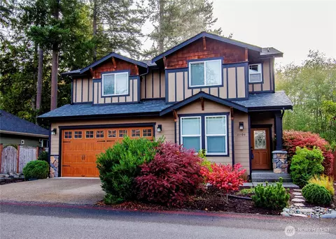 10594 Buccaneer Pl NW, Silverdale, WA 98383