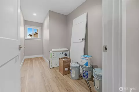 Entry Way - 124 167th Pl SW, Bothell, WA 98012 photo 5 of 5