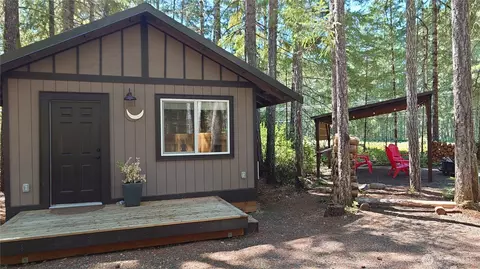 80 N Kings Way, Hoodsport, WA 98548