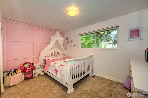 Bedroom - 19501 1st Ave SE, Bothell, WA 98012 photo 2 of 3