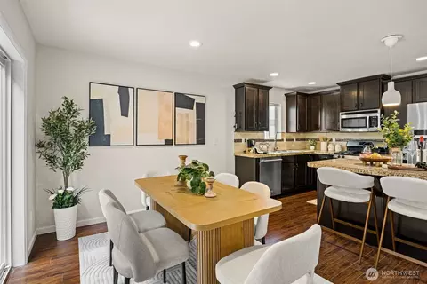 Dining - 3228 177th Pl SE, Bothell, WA 98012 photo 1 of 2