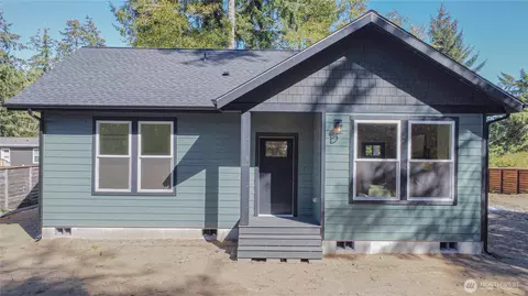 756 Evergreen Ave SE, Ocean Shores, WA 98569