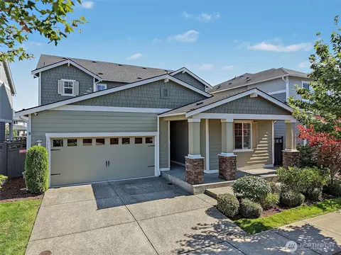 32800 Ash Ave SE, Black Diamond, WA 98010