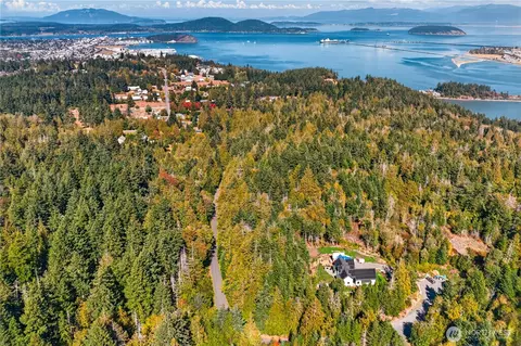 11837 Whistle Ridge Ln, Anacortes, WA 98221
