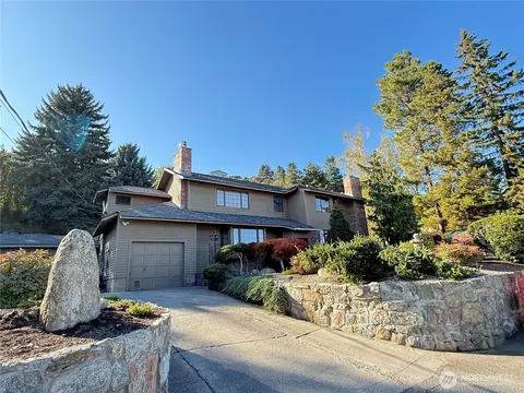 300 Canyon Court Dr, Omak, WA 98841
