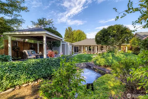 Exterior - 2336 Hawk Dr, Walla Walla, WA 99362 photo 6 of 8