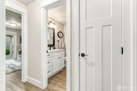 Entry Way - 2336 Hawk Dr, Walla Walla, WA 99362 photo 5 of 5