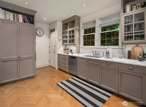Kitchen - 1641 Windermere Dr E, Seattle, WA 98112 photo 3 of 3