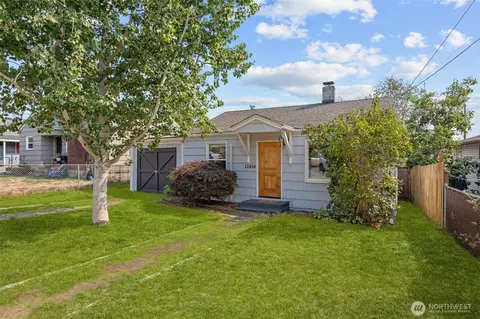 12450 1st Ave SW, Burien, WA 98146