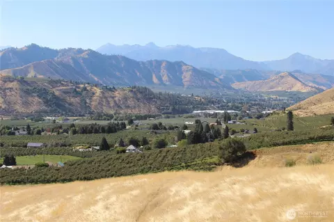 103 Dual Peak Ln, Cashmere, WA 98815