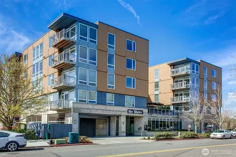 11415 Slater Ave NE #403, Kirkland, WA 98033
