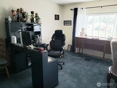 Other - 1181 Spruce Dr, Enumclaw, WA 98022 photo 3 of 10