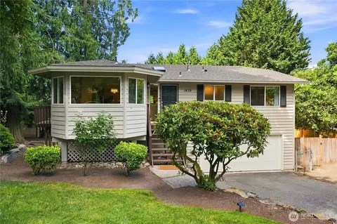 1439 227th Ave SE, Sammamish, WA 98075