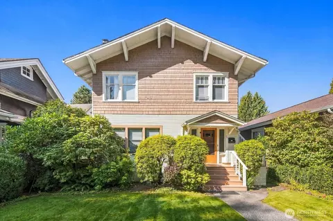 721 21st Ave E, Seattle, WA 98112