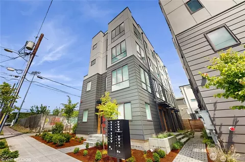 1300 E Remington Ct #B, Seattle, WA 98122