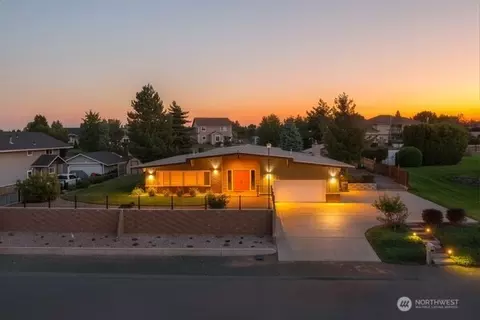 61 Pelican Pl NE, Moses Lake, WA 98837