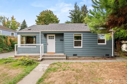 12015 69th Ave S, Seattle, WA 98178