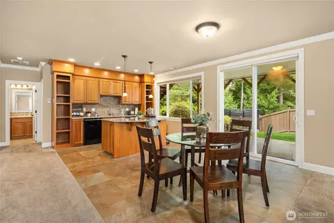 Dining - 10311 NE 194th St, Bothell, WA 98011 photo 2 of 2