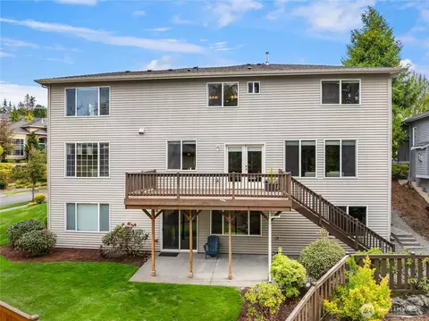 Exterior - 10311 NE 194th St, Bothell, WA 98011 photo 5 of 6