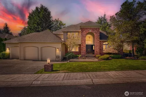 7739 143rd Ave SE, Newcastle, WA 98059