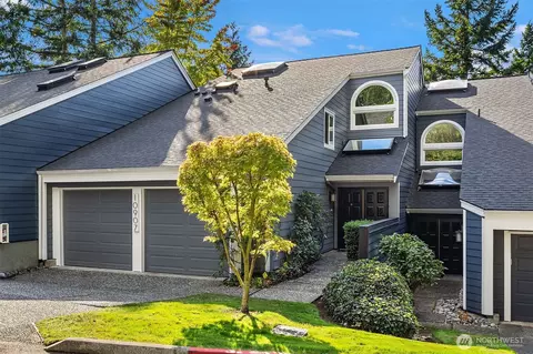 10907 NE 41st Dr, Kirkland, WA 98033