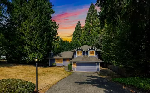 14102 NE 86th Ct, Redmond, WA 98052