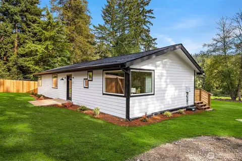 15744 Renton Issaquah Rd SE, Renton, WA 98059