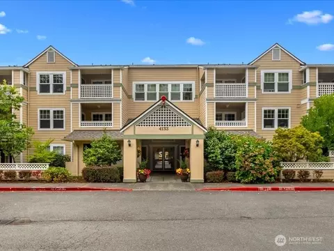 4133 224th Ln SE #112, Issaquah, WA 98029