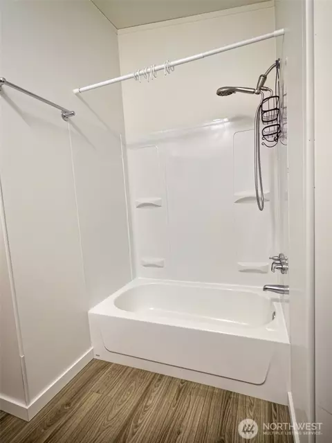 Bath - 3333 228th St SE #23, Bothell, WA 98021 photo 2 of 2