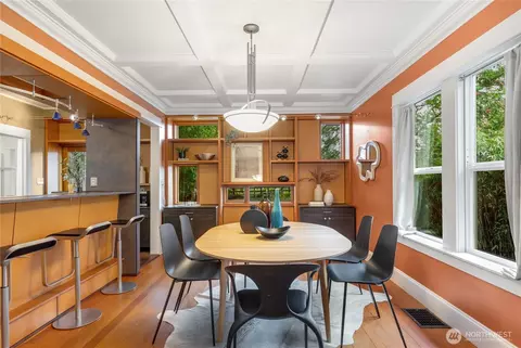 Dining - 2211 E Olive St, Seattle, WA 98122 photo 1 of 2