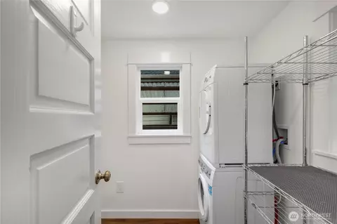 Other - 2211 E Olive St, Seattle, WA 98122 photo 3 of 6