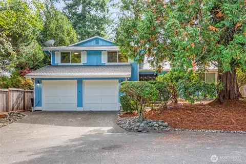 15933 SE 48th Dr, Bellevue, WA 98006