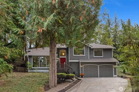 2925 W Lake Sammamish Pkwy NE, Redmond, WA 98052