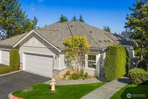 5299 164th Ave SE, Bellevue, WA 98006