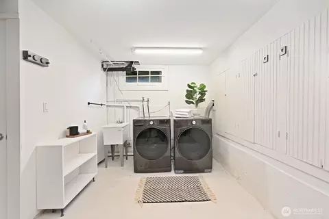 Other - 933 N 84th St, Seattle, WA 98103 photo 2 of 2