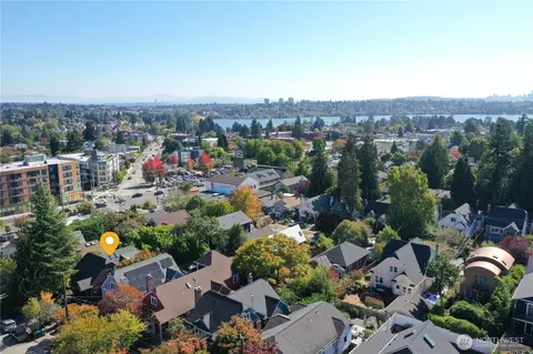 View/Area - 933 N 84th St, Seattle, WA 98103 photo 1 of 1