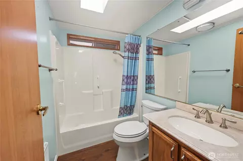 Bath - 161 Fircrest Dr, Sequim, WA 98382 photo 3 of 3