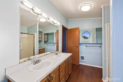 Bath - 161 Fircrest Dr, Sequim, WA 98382 photo 2 of 3