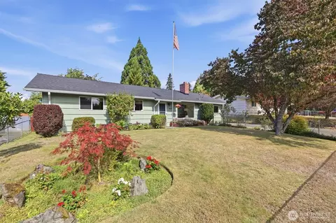 4222 SE 3rd St, Renton, WA 98059