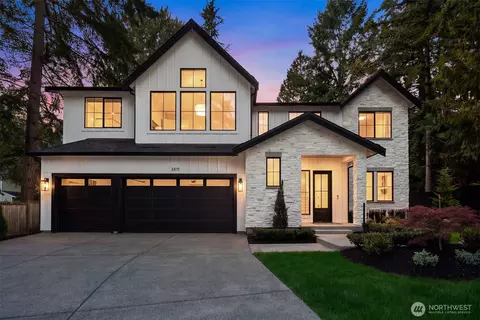 2815 130th Ave NE, Bellevue, WA 98005