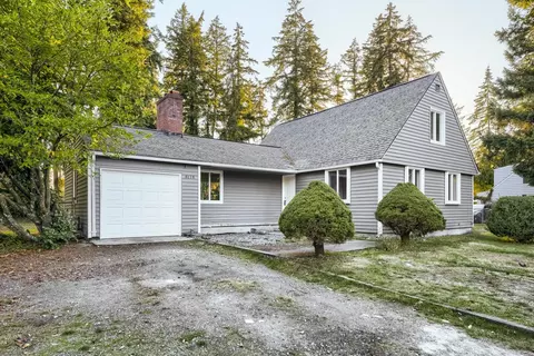 8118 Veterans Dr SW, Lakewood, WA 98498