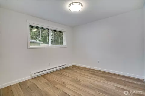 Bedroom - 6104 190th Avenue Ct E, Lake Tapps, WA 98391 photo 6 of 7