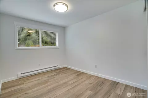 Bedroom - 6104 190th Avenue Ct E, Lake Tapps, WA 98391 photo 4 of 7