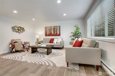 Living - 6104 190th Avenue Ct E, Lake Tapps, WA 98391 photo 1 of 2