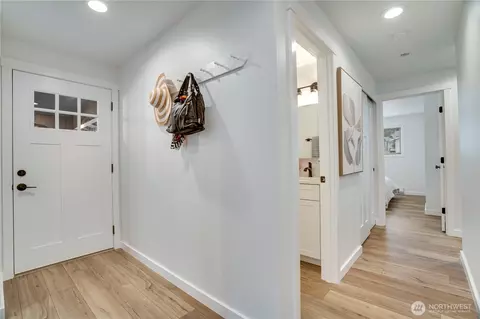 Entry Way - 6104 190th Avenue Ct E, Lake Tapps, WA 98391 photo 1 of 2