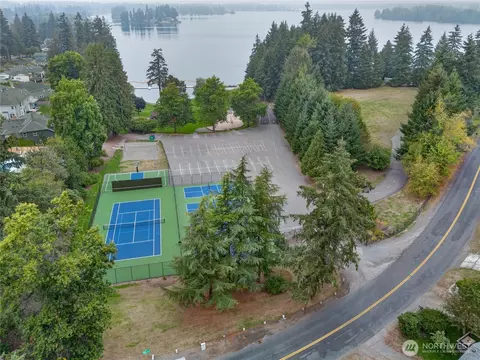 Exterior - 6104 190th Avenue Ct E, Lake Tapps, WA 98391 photo 7 of 8
