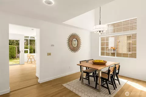 Dining - 12809 NE 201st Pl, Bothell, WA 98011 photo 1 of 3